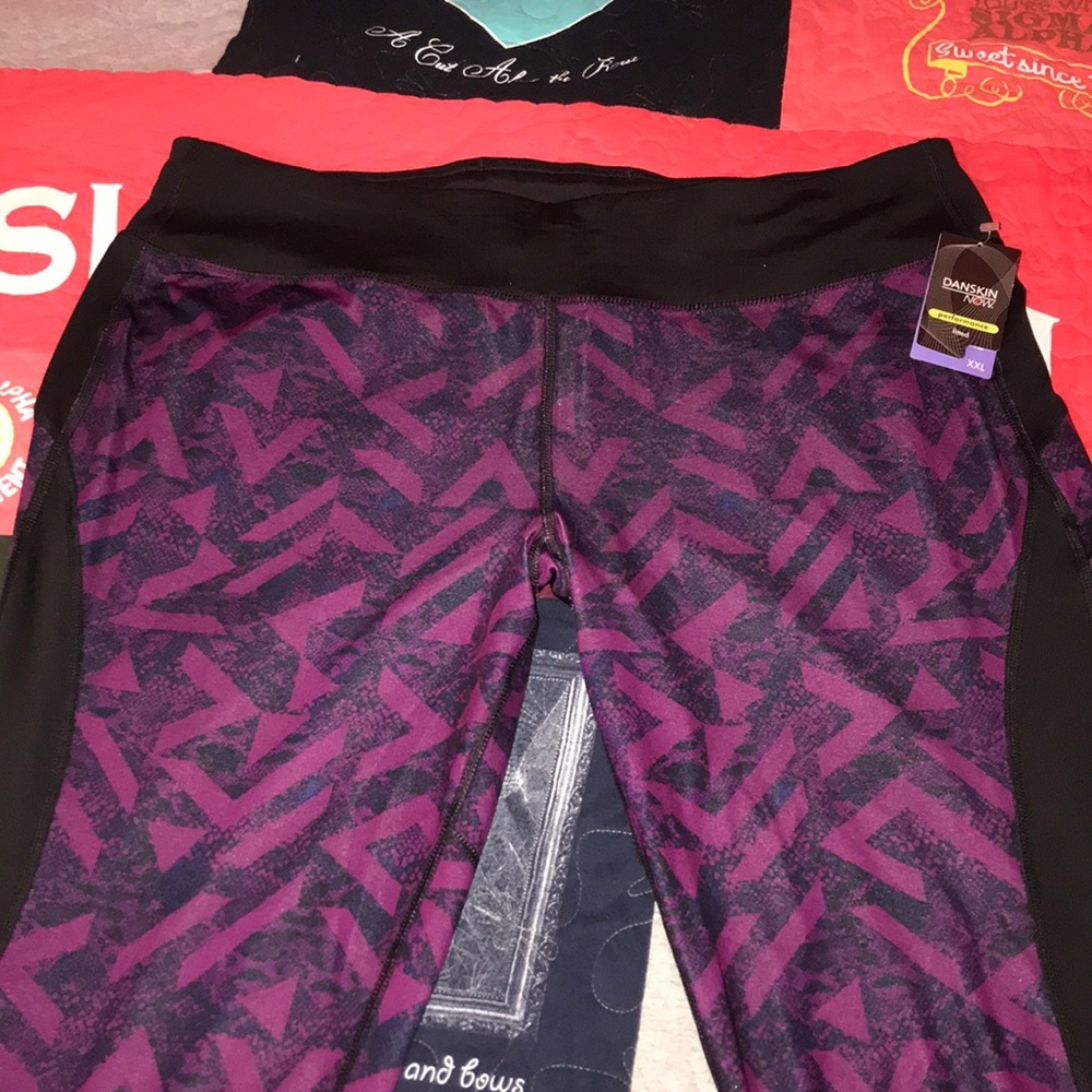 Danskin Performance Fitted Leggings